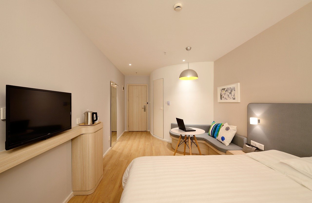 Les équipements indispensables dans une chambre d’hôtel